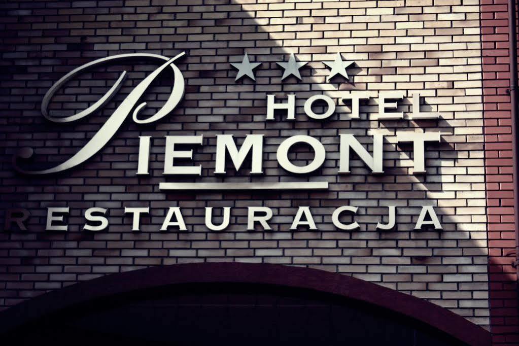 פאביאניצה Hotel Piemont מראה חיצוני תמונה